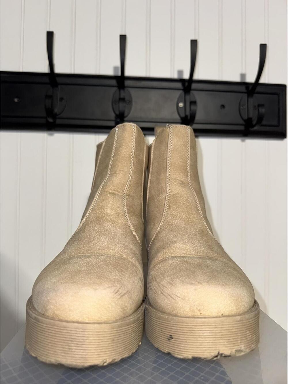 Dirty Laundry Beige Platform Chelsea Boots